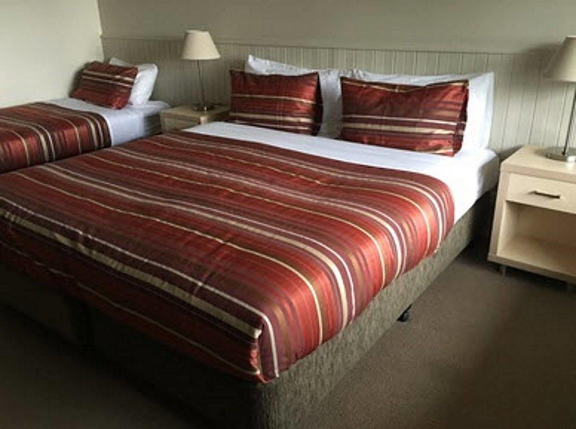 Jindy Inn Jindabyne Exterior foto